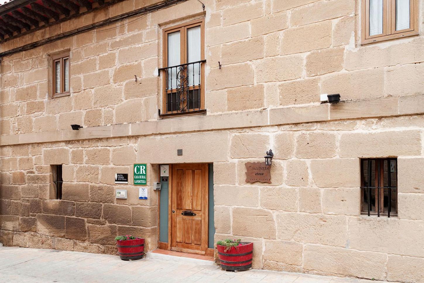 Gasthaus Casa Rural La Molinera Etxea Samaniego Exterior foto